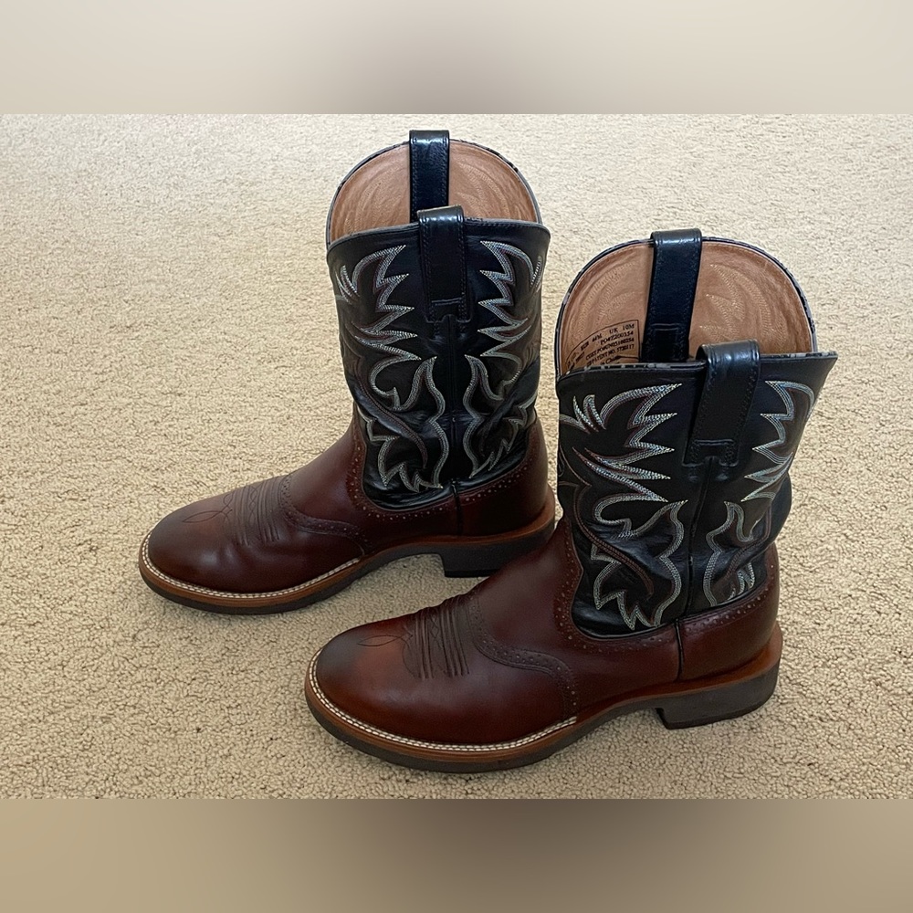 Ariat Stockman Round Toe Roper #39927

Men’s 11D
